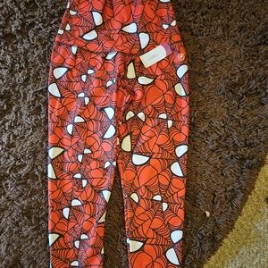 EVERYTHING MUST GO! ABS2B NWT!! Red Spiderman Capris / XL / Scrunched Booty
